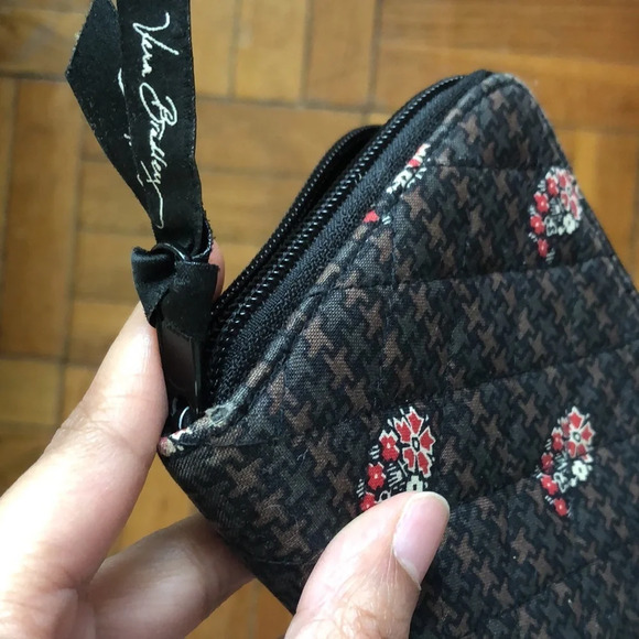 Vera Bradley rare wallet print - Picture 8 of 17
